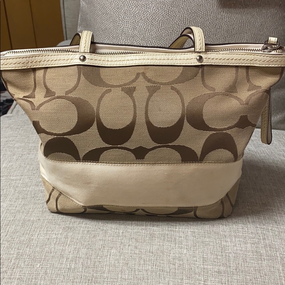 Small Coach Tote - image 2